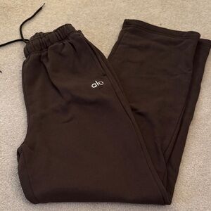 ALO Yoga Dark Brown Sweatpants